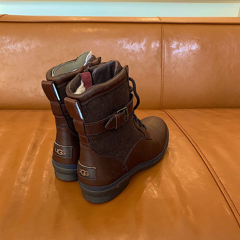 Brand New UGG Boots 🐬